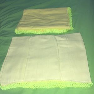 Yellow matching bib and blanket set